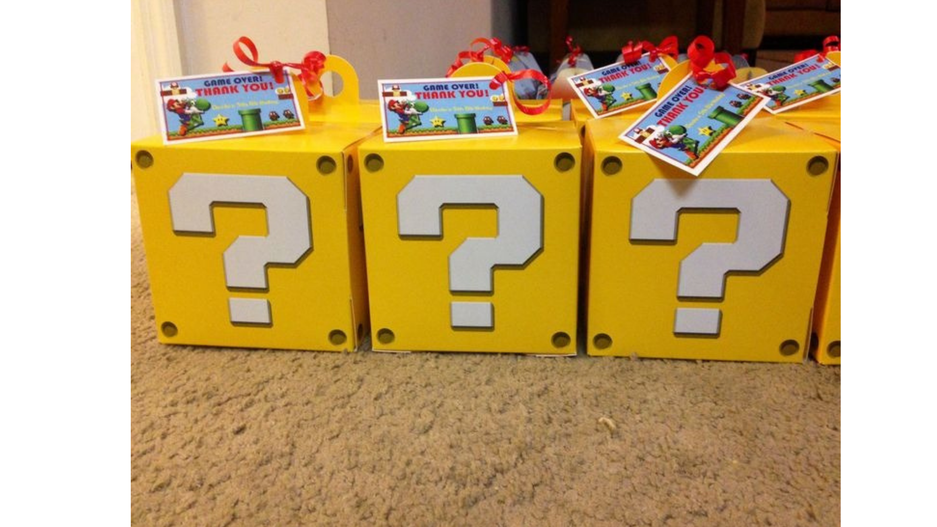 Party favors and gifting event collateral